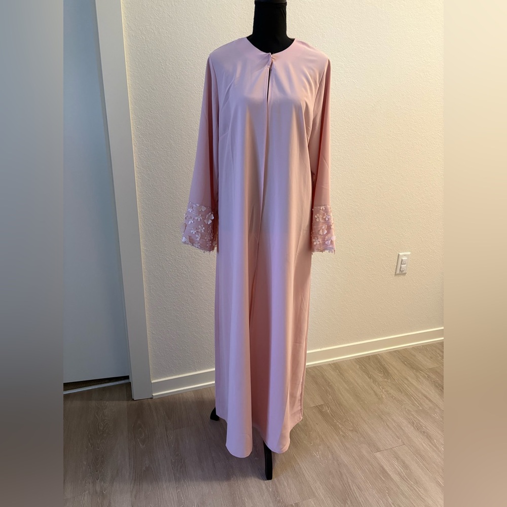 SOLD Pale Pink Open Abaya